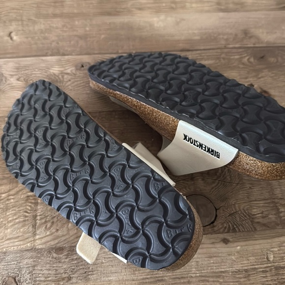 Birkenstock Gizeh Sandals Leather EU 37 NWOT - Picture 6 of 6